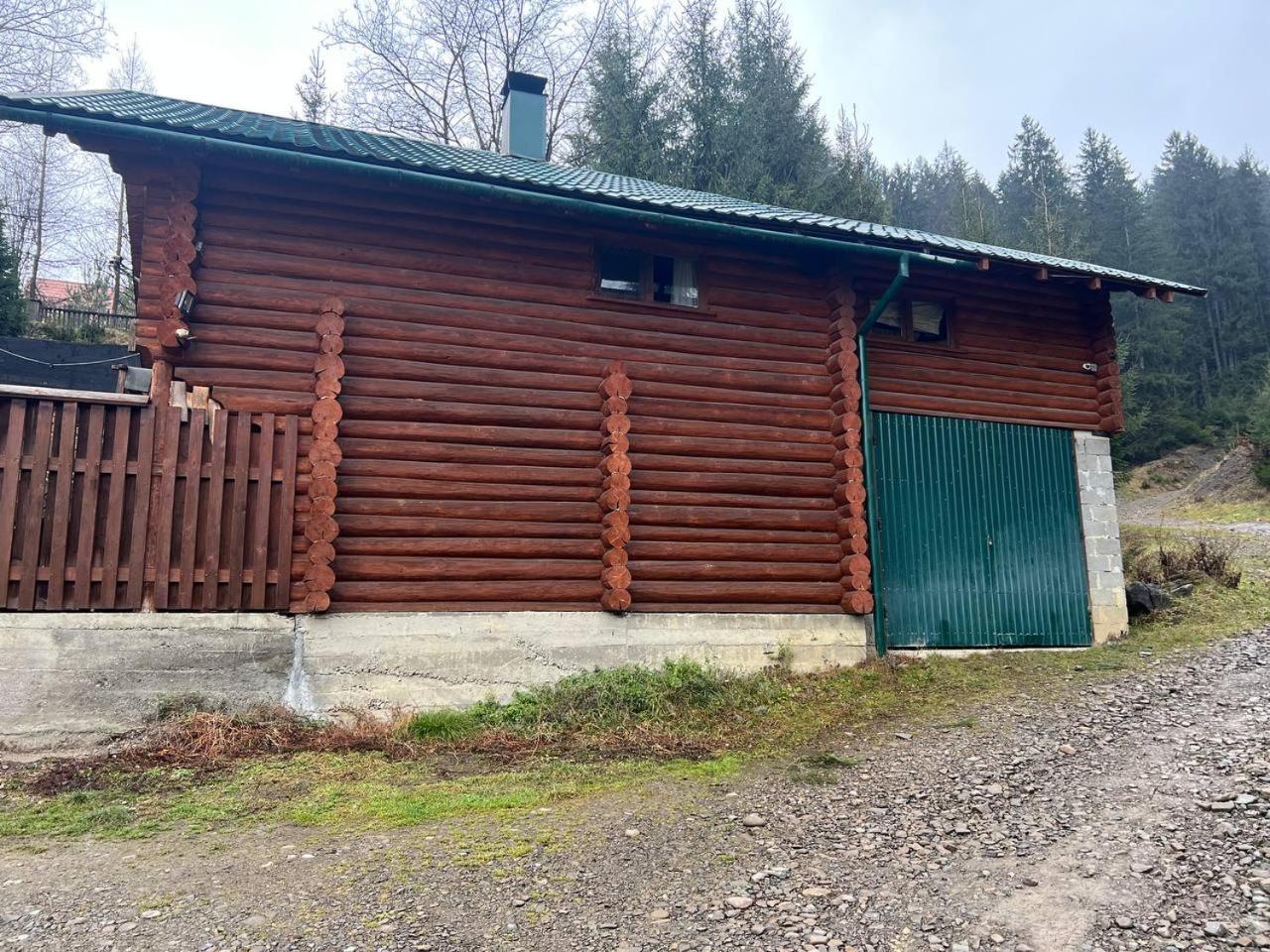 Mizhhirya  Farmstead Lisovaホステル エクステリア 写真